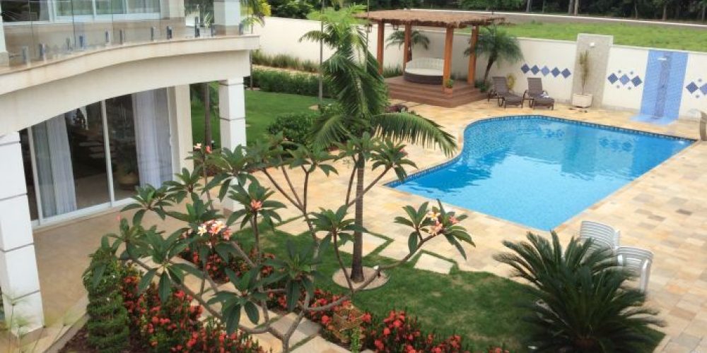 1e6857931796f9d1ccea769ef1512de3835bc0d7