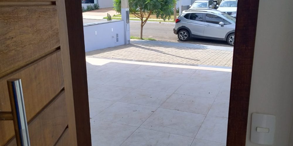 WhatsApp Image 2024-10-14 at 11.17.48 (1)