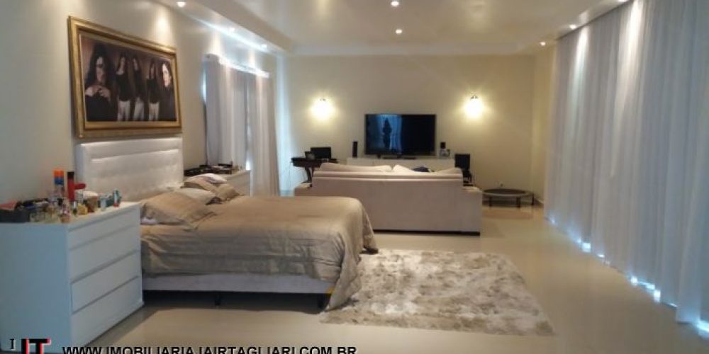 a28d306299a2abefb31778edd9b8450295ccc5d5