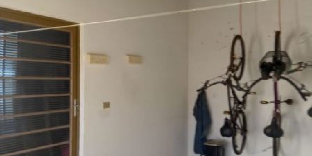 b74d6ae06c8d8a2eafe17cb9abc357b44d768013