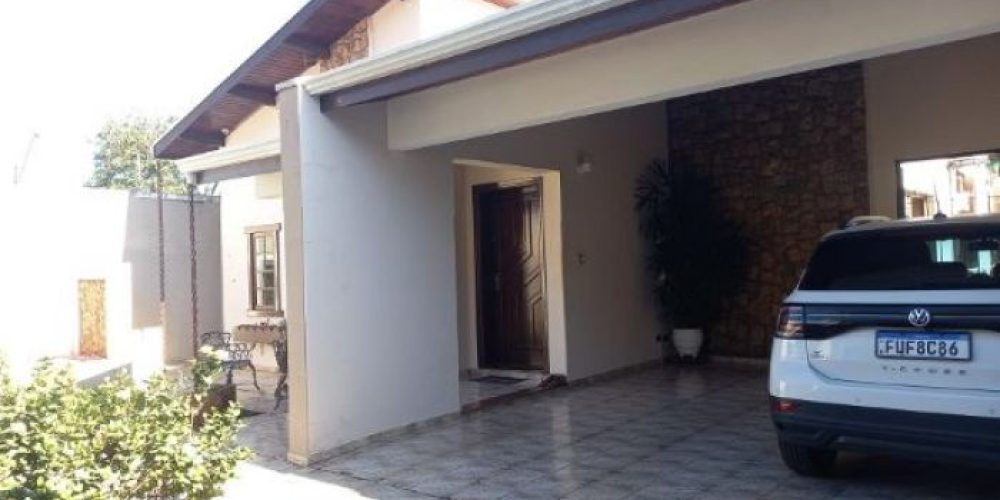 c4aeaf75608fd7f5594e24e3ce65c94967f4a16b