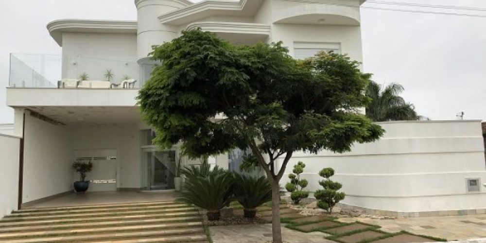 ec16d91a877f57bd01980f9417cec7f5b7e6366c